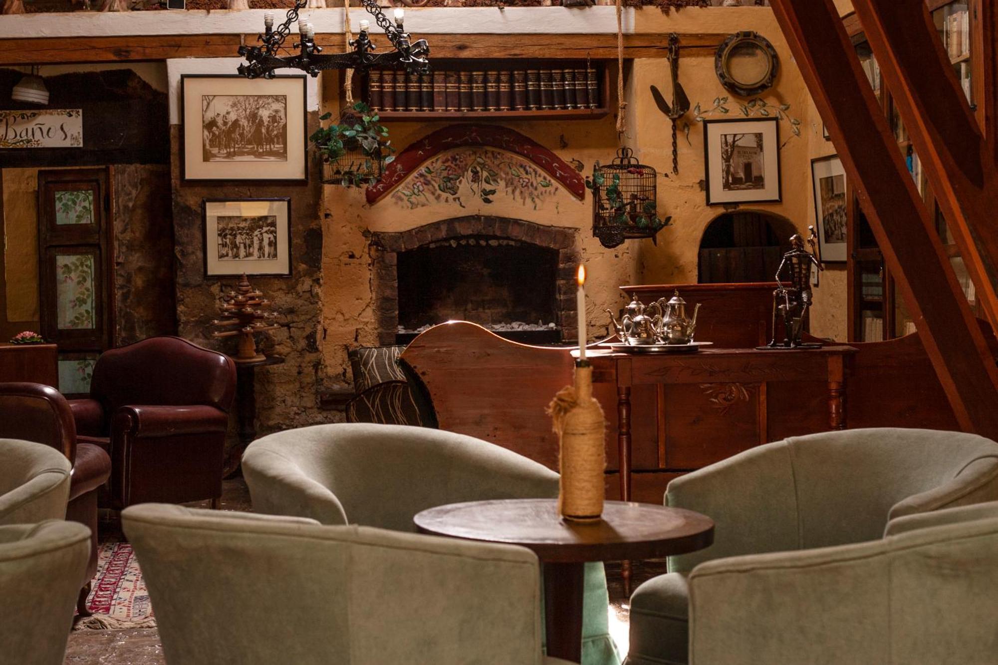 Hotel La Posada De San Antonio Вилья-де-Лейва Экстерьер фото