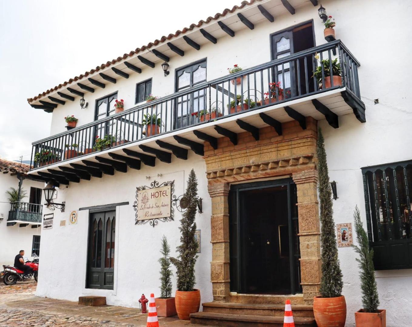 Hotel La Posada De San Antonio Вилья-де-Лейва Экстерьер фото