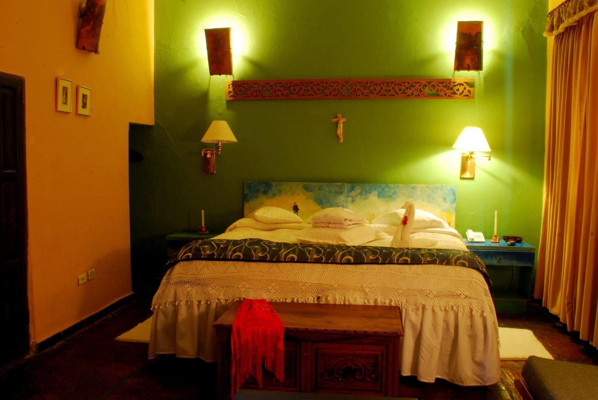 Hotel La Posada De San Antonio Вилья-де-Лейва Экстерьер фото