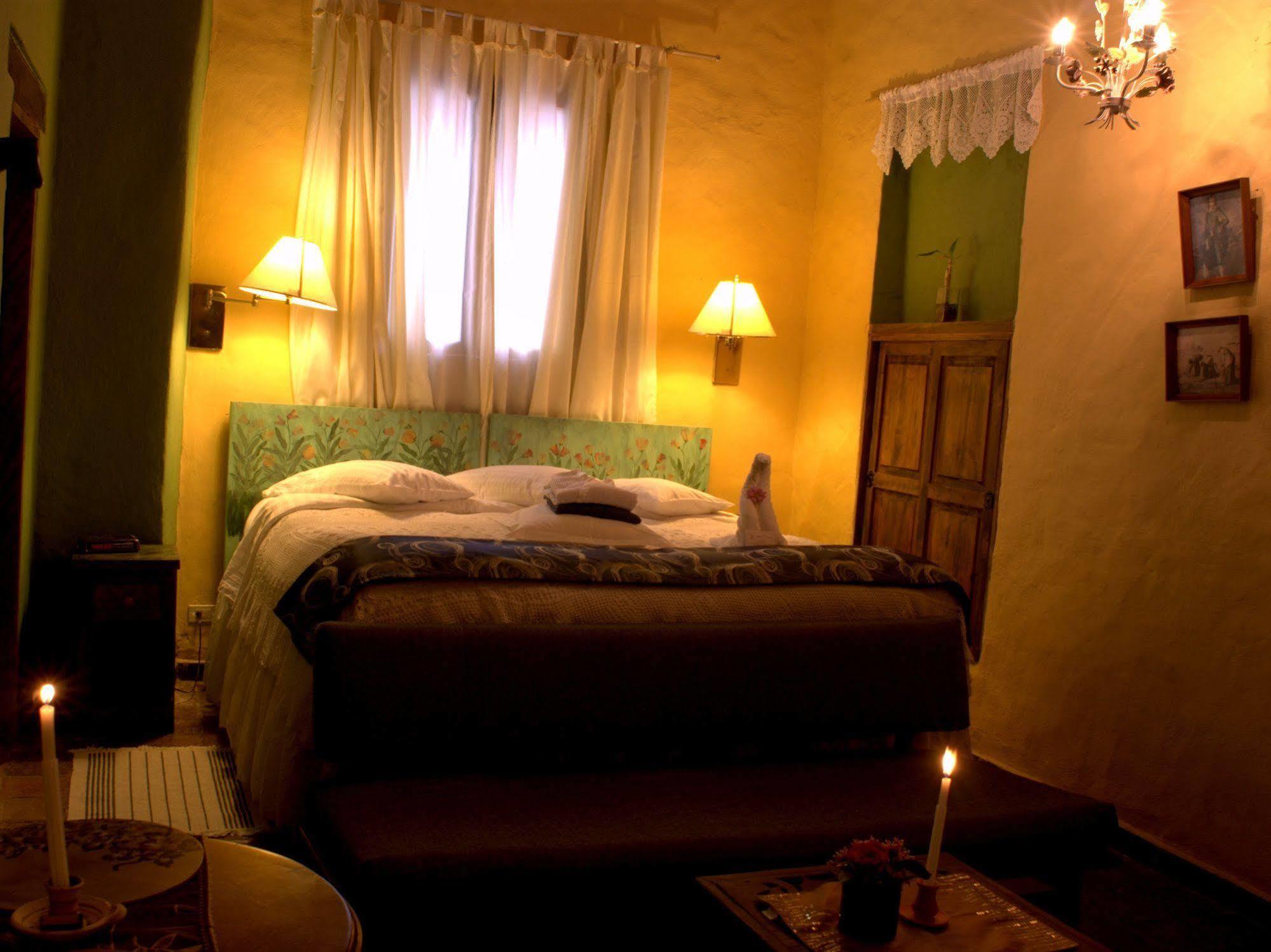 Hotel La Posada De San Antonio Вилья-де-Лейва Экстерьер фото