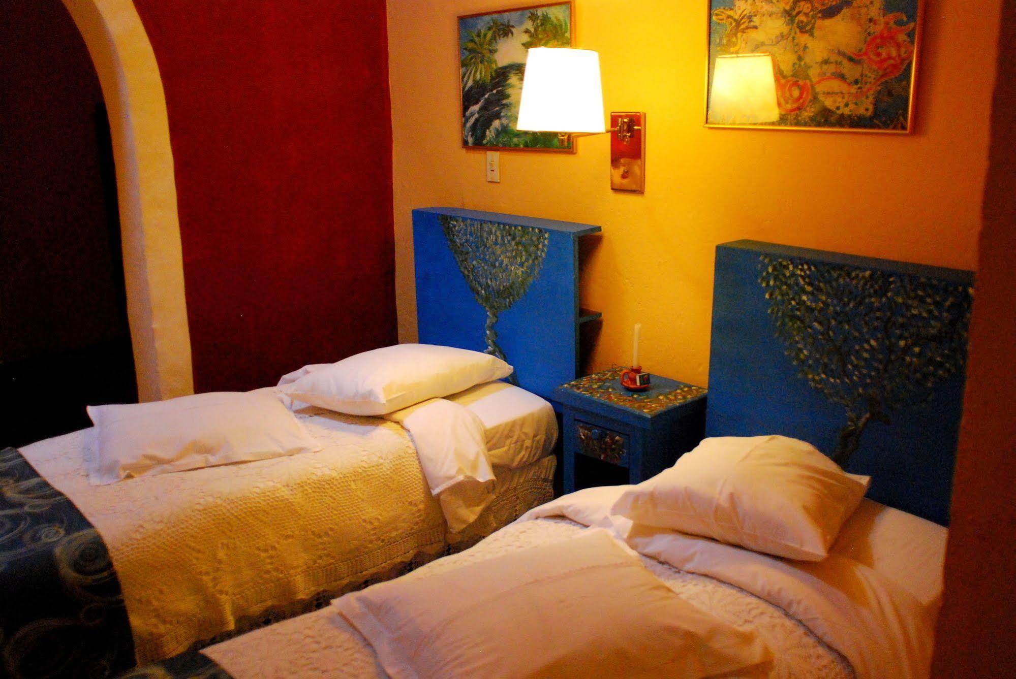 Hotel La Posada De San Antonio Вилья-де-Лейва Экстерьер фото