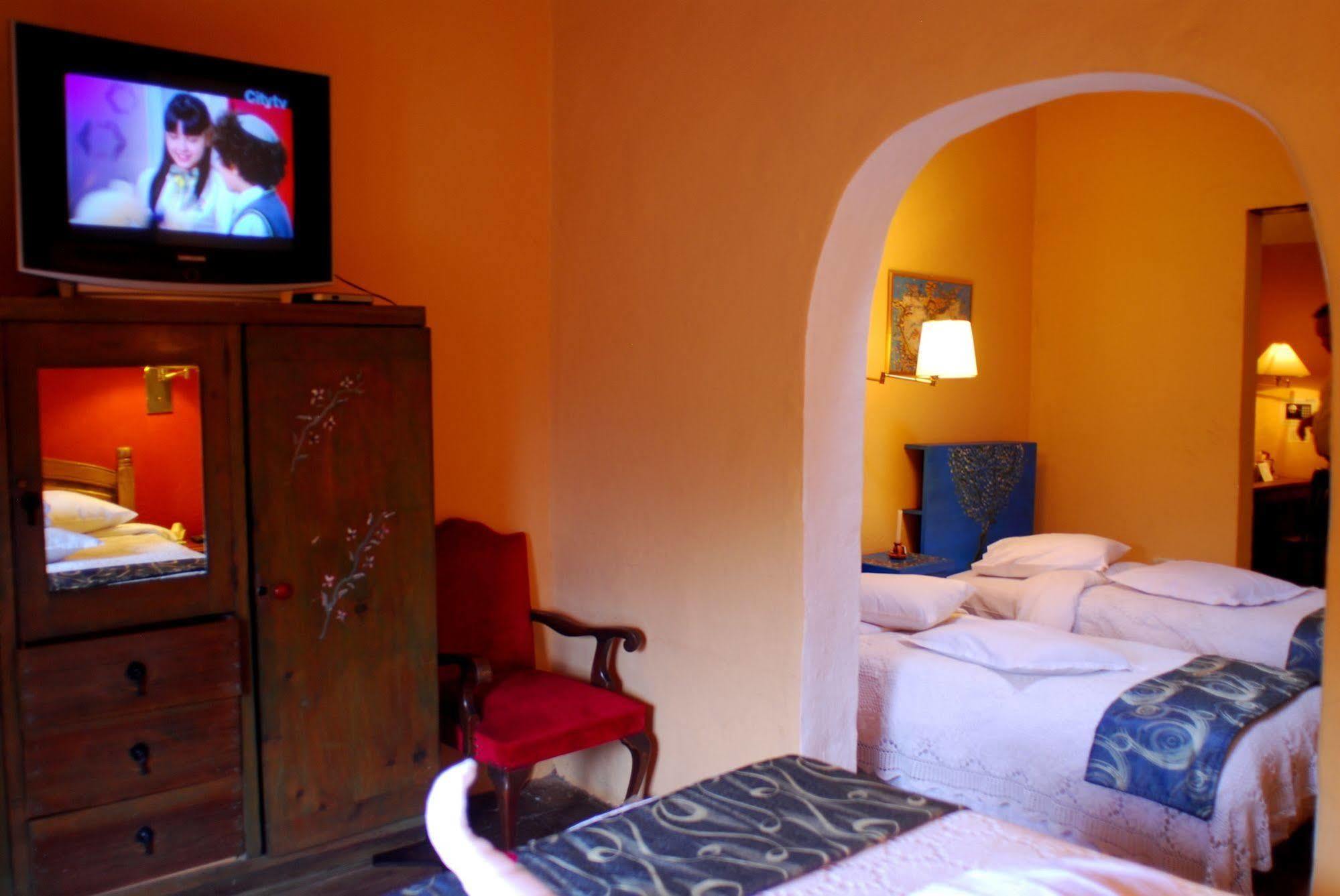 Hotel La Posada De San Antonio Вилья-де-Лейва Экстерьер фото
